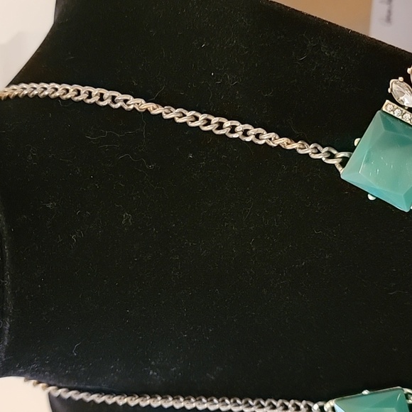 J. Crew Green & Clear Chunky Statement Gold Tone Necklace Fashion Costume GUC - Picture 5 of 16